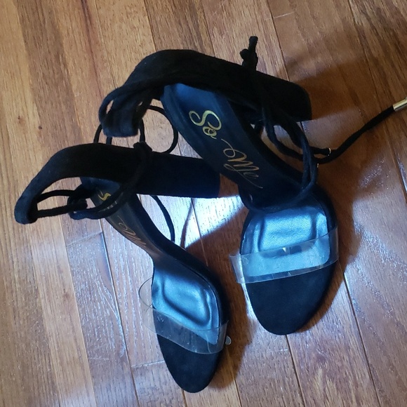 WOMENS TIE HEELS, BLACK SIZE 6 - Picture 1 of 7